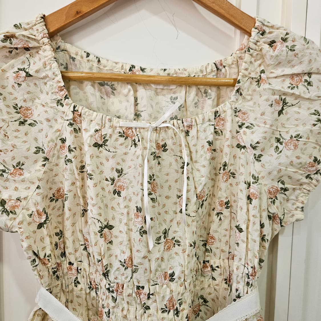 핑크하우스(PINK HOUSE) 로즈 플라워 레이스 원피스 상품이미지2