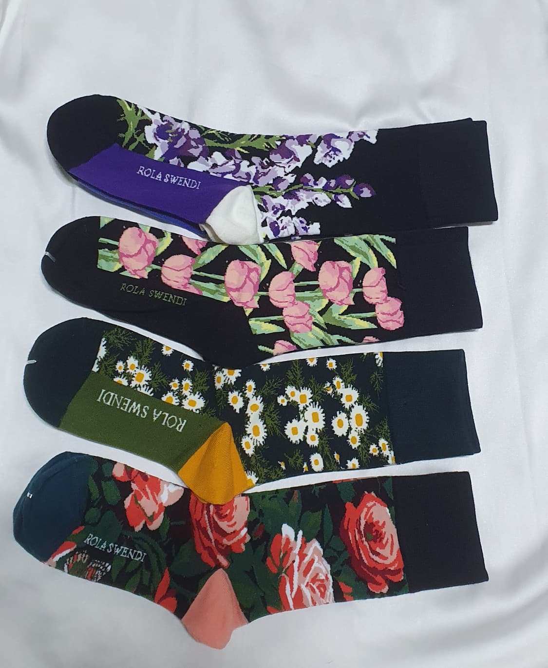 퍼플 그린 옐로우 꽃패턴 양말 상품이미지1