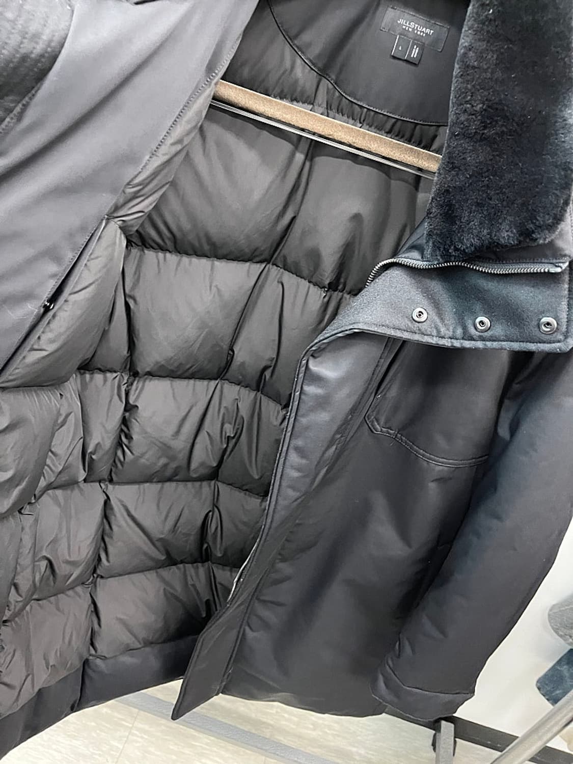 100-105) 질스튜어트 구스 하프다운  상품이미지6