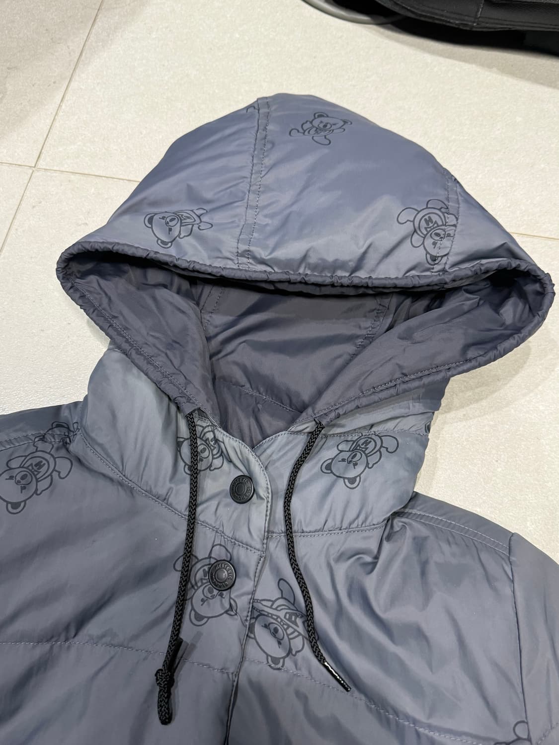 히스테릭 글래머 아카이브 퍽베어 패턴 경량 패딩 자켓 상품이미지2