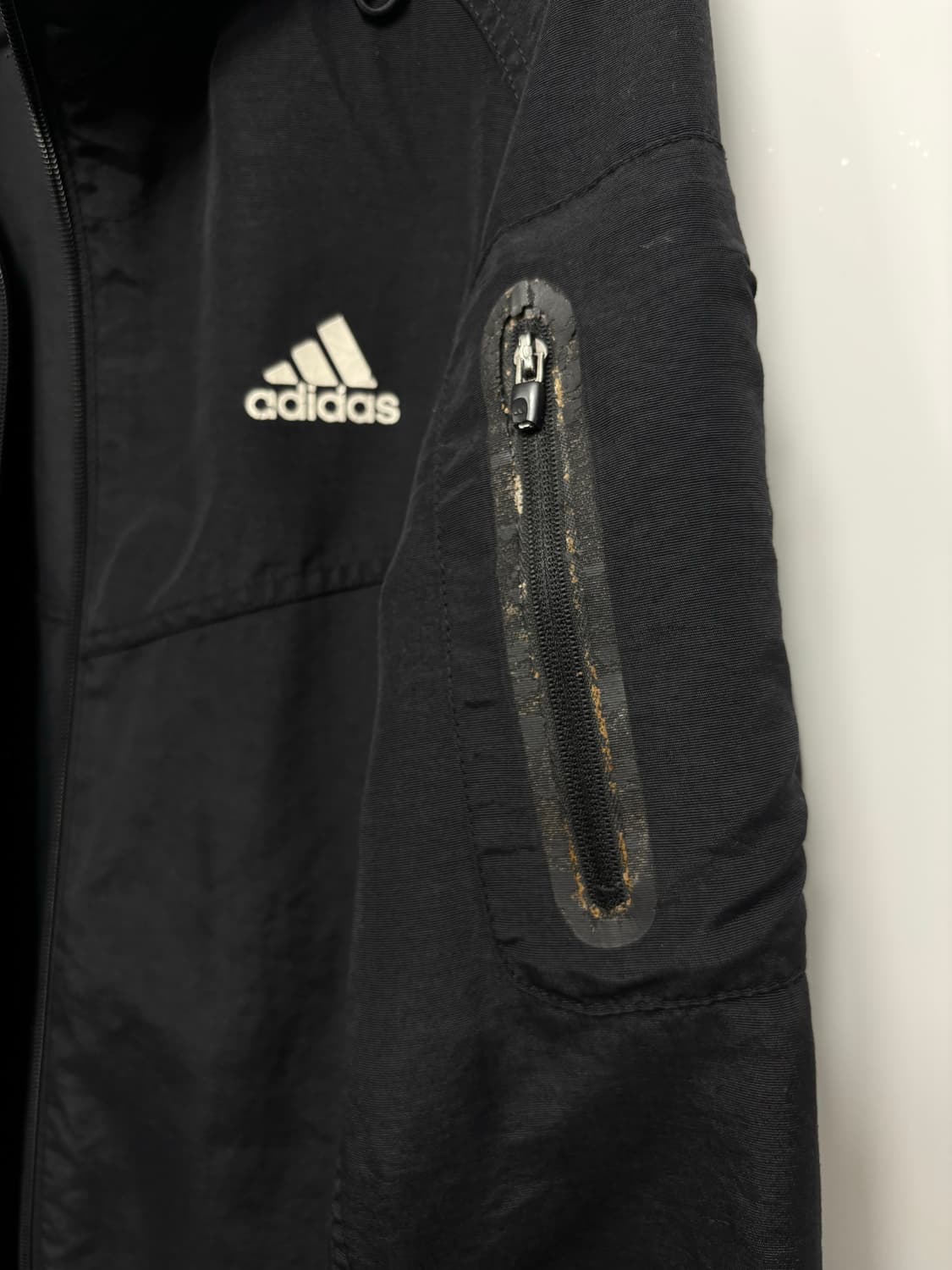 Adidas Wind Jacket – Core Black 상품이미지5
