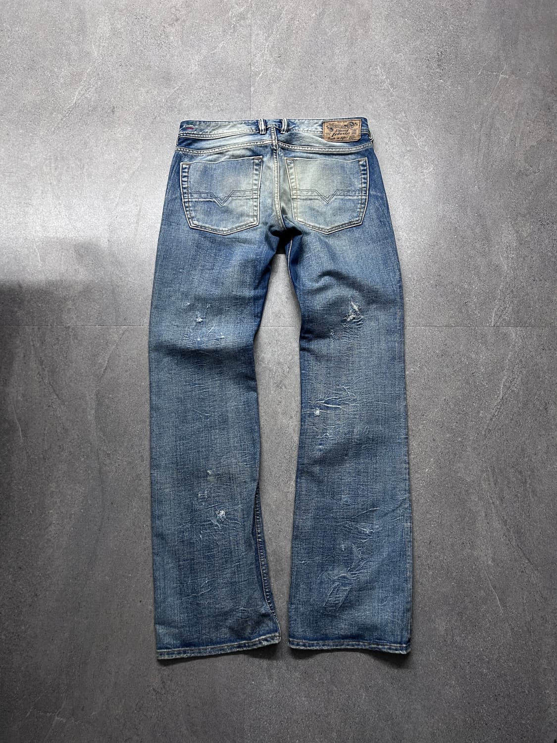 디젤 자티니 버튼 플라이 데님 팬츠 상품이미지7