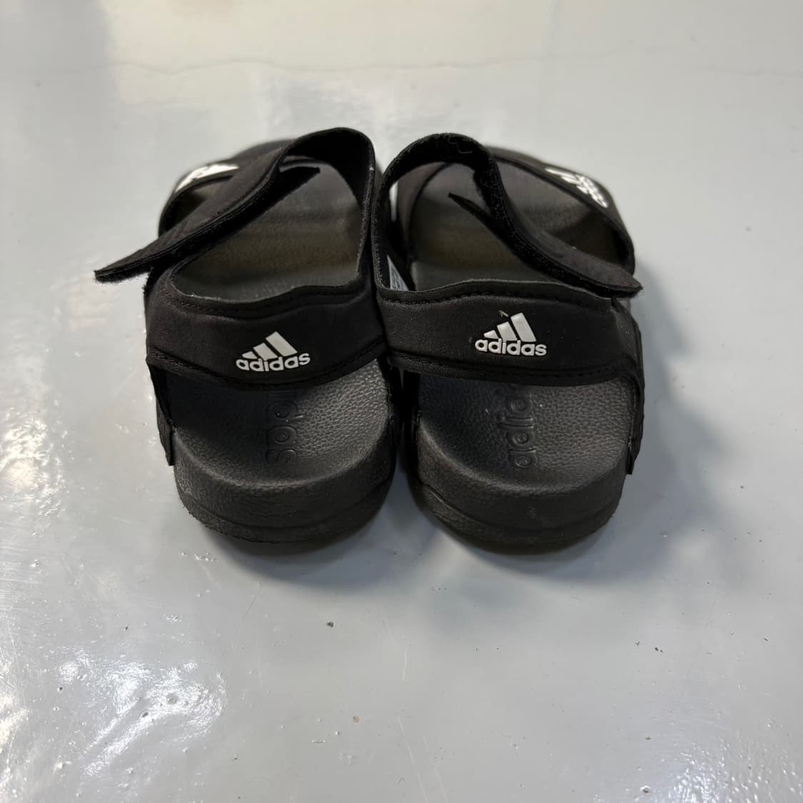 175 아디다스 키즈 아딜렛 샌들 0406J 상품이미지3