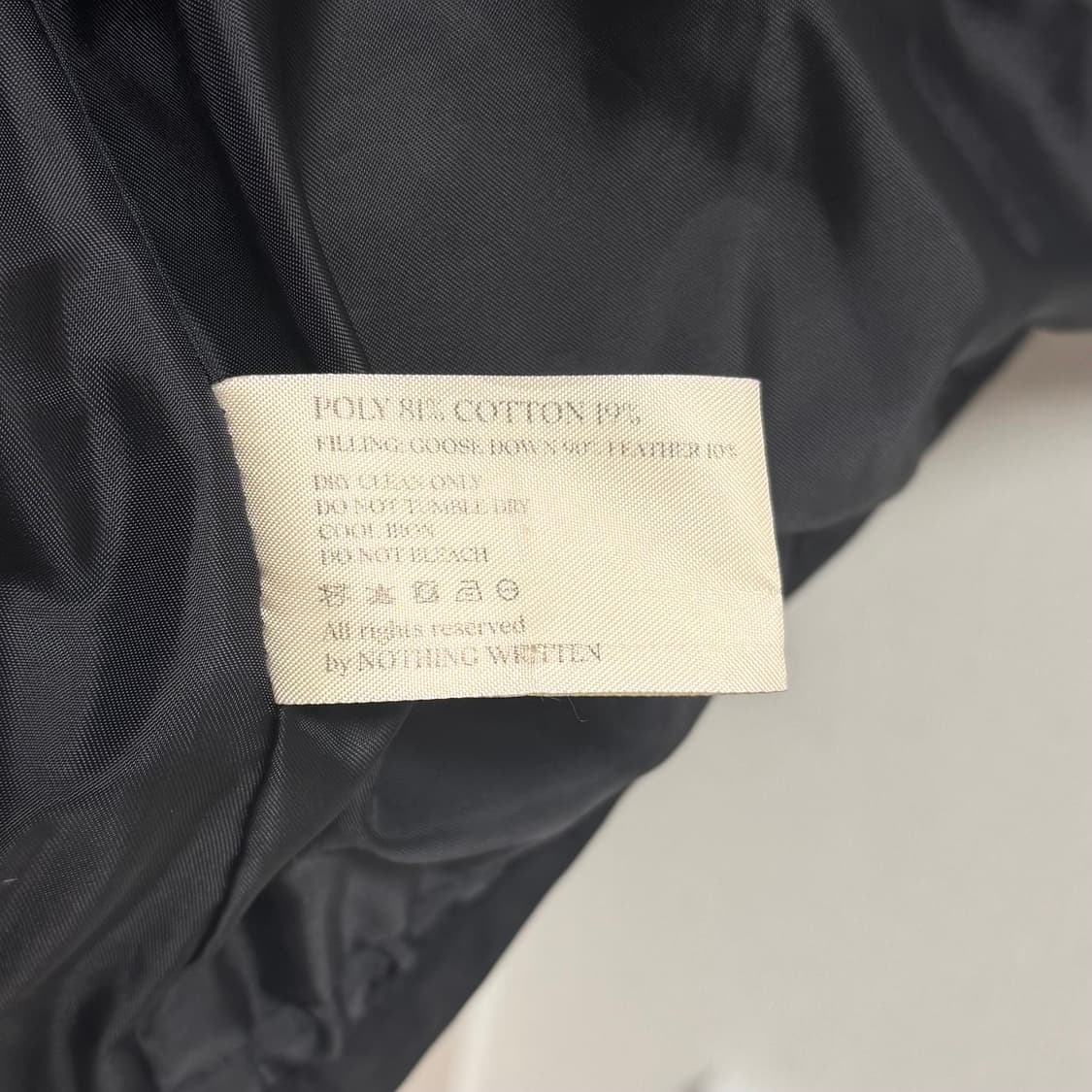 낫띵리튼 스트링 푸퍼 패딩 상품이미지5