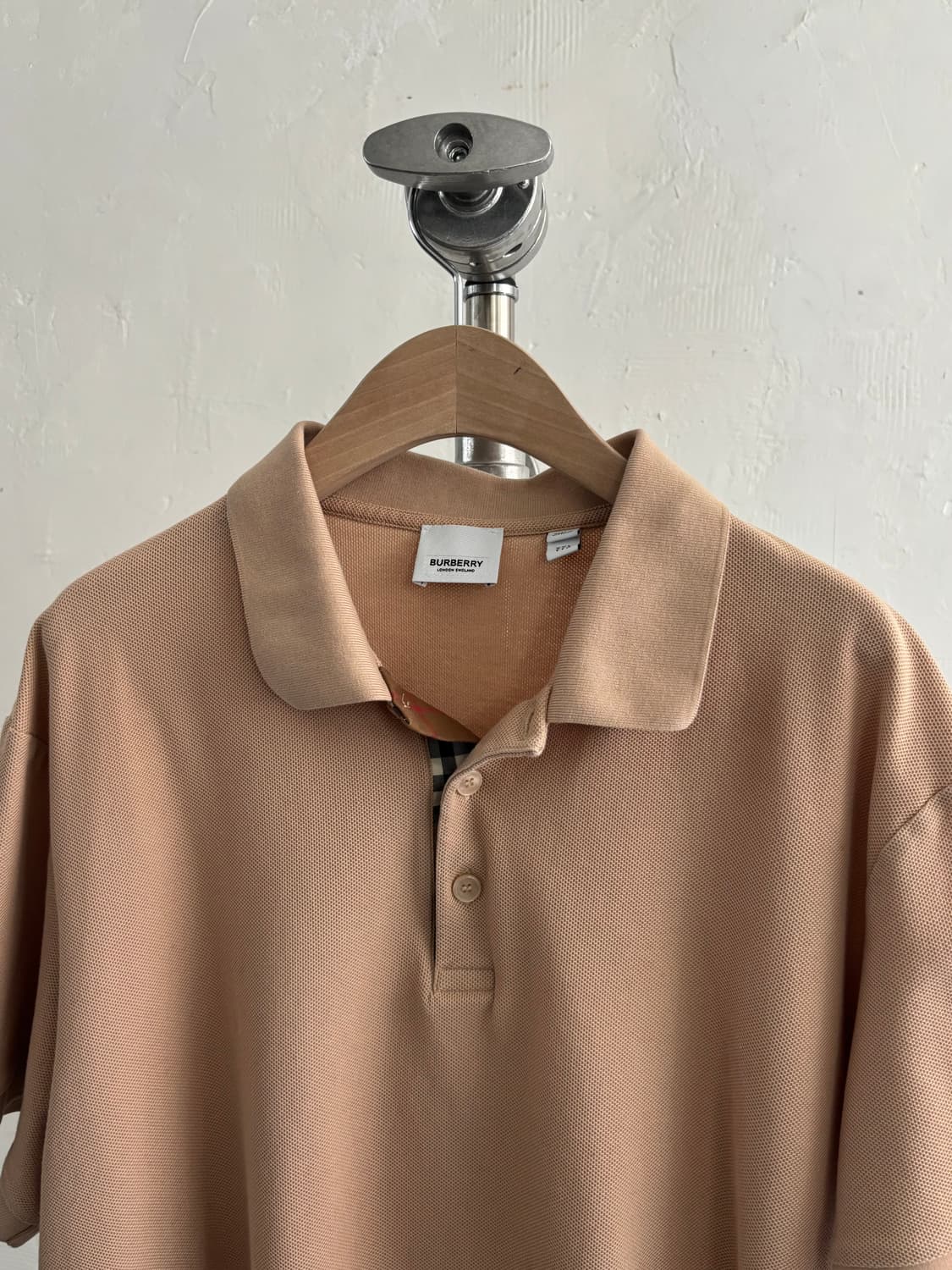 Burberry 버버리 신형 베이지컬러 PK 카라티셔츠 상품이미지2
