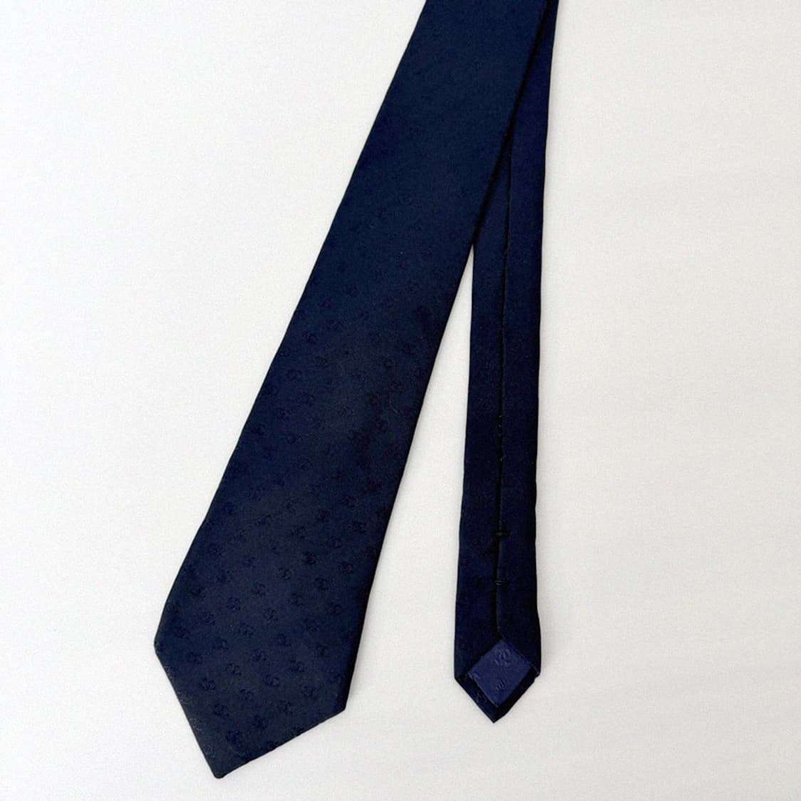 샤넬 빈티지 넥타이 (네이비 cc로고) 상품이미지4