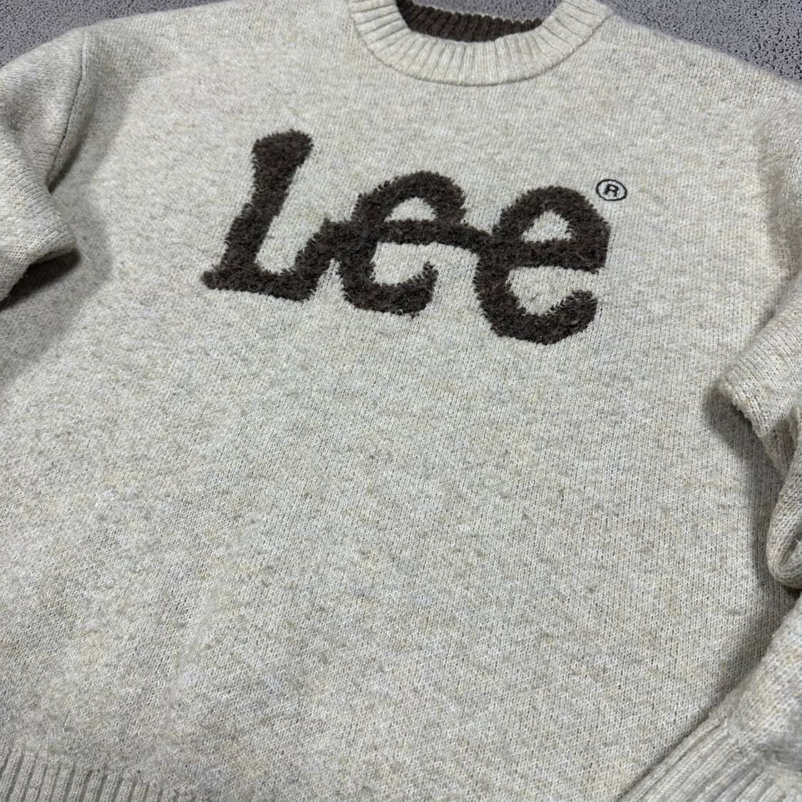 ✨ (바배) LEE 리 니트 아이보리 맨투맨 상품이미지5