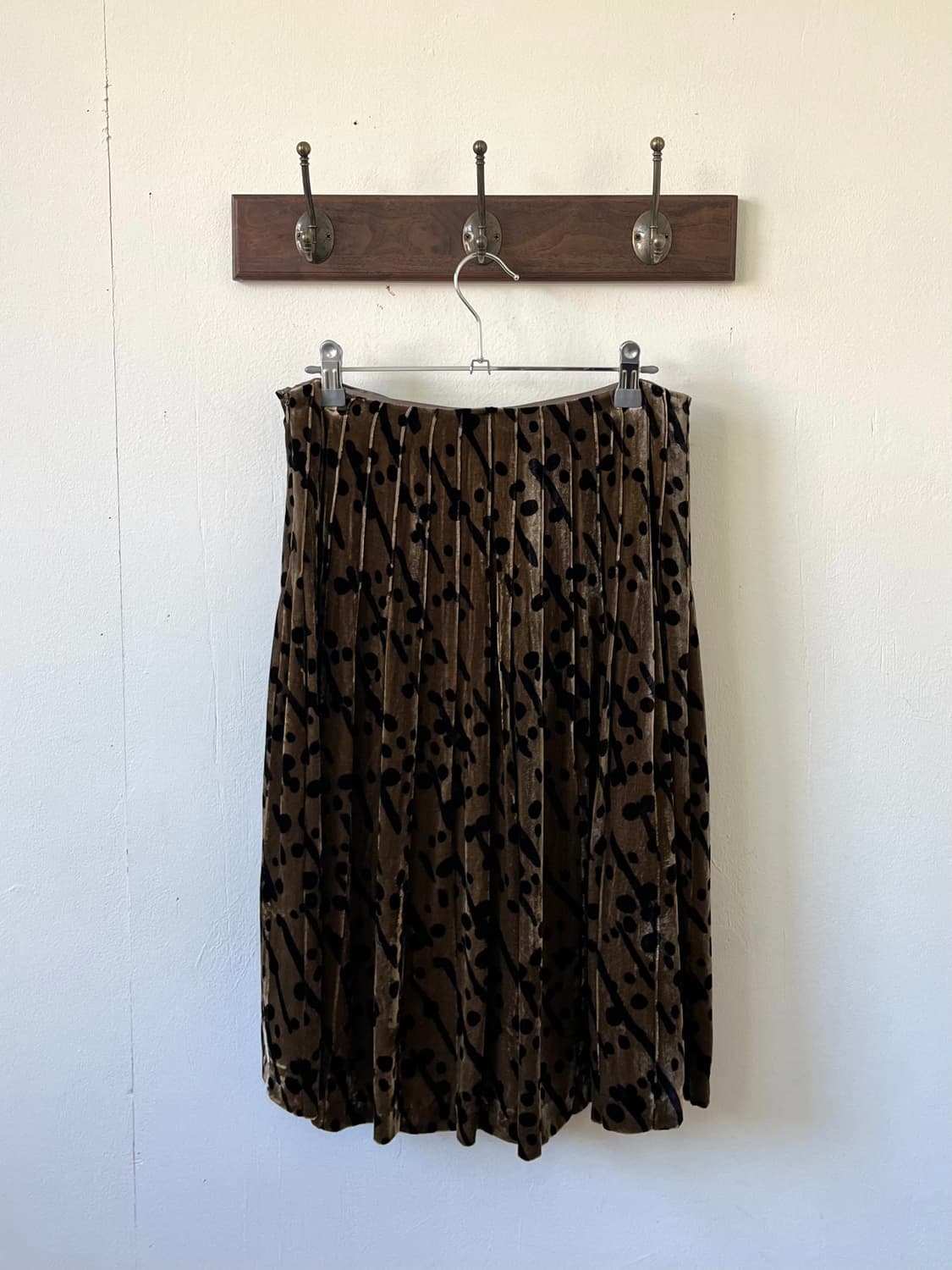 et vous 도트 벨벳 스커트 상품이미지3