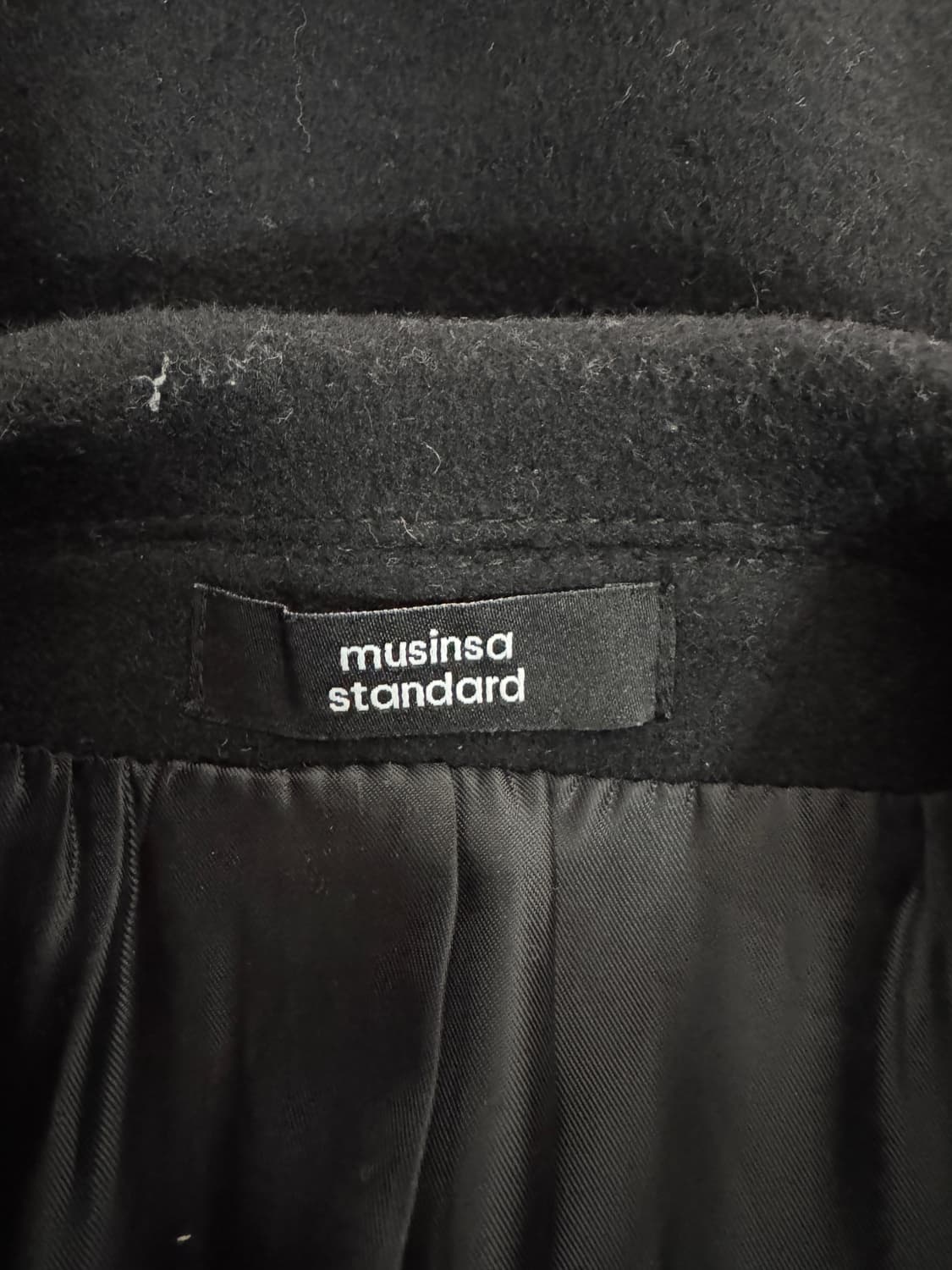 무신사 스탠다드 캐시미어 혼용 더블 코트 블랙 미니멀 L 상품이미지3
