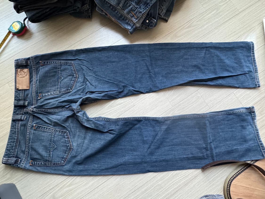 디젤 w32 L32 세미와이드 청팬츠 판매  상품이미지3