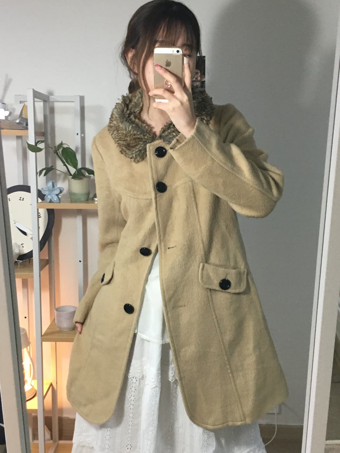 베이지 퍼 코트 상품이미지1