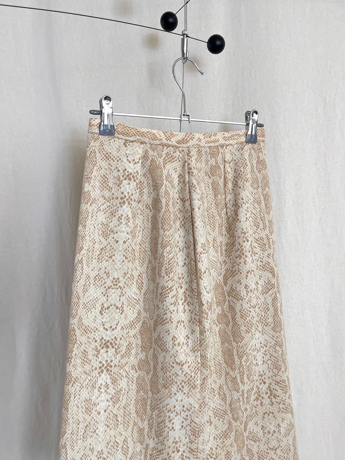 Snake Print Skirt 뱀피 프린팅 스커트 상품이미지3