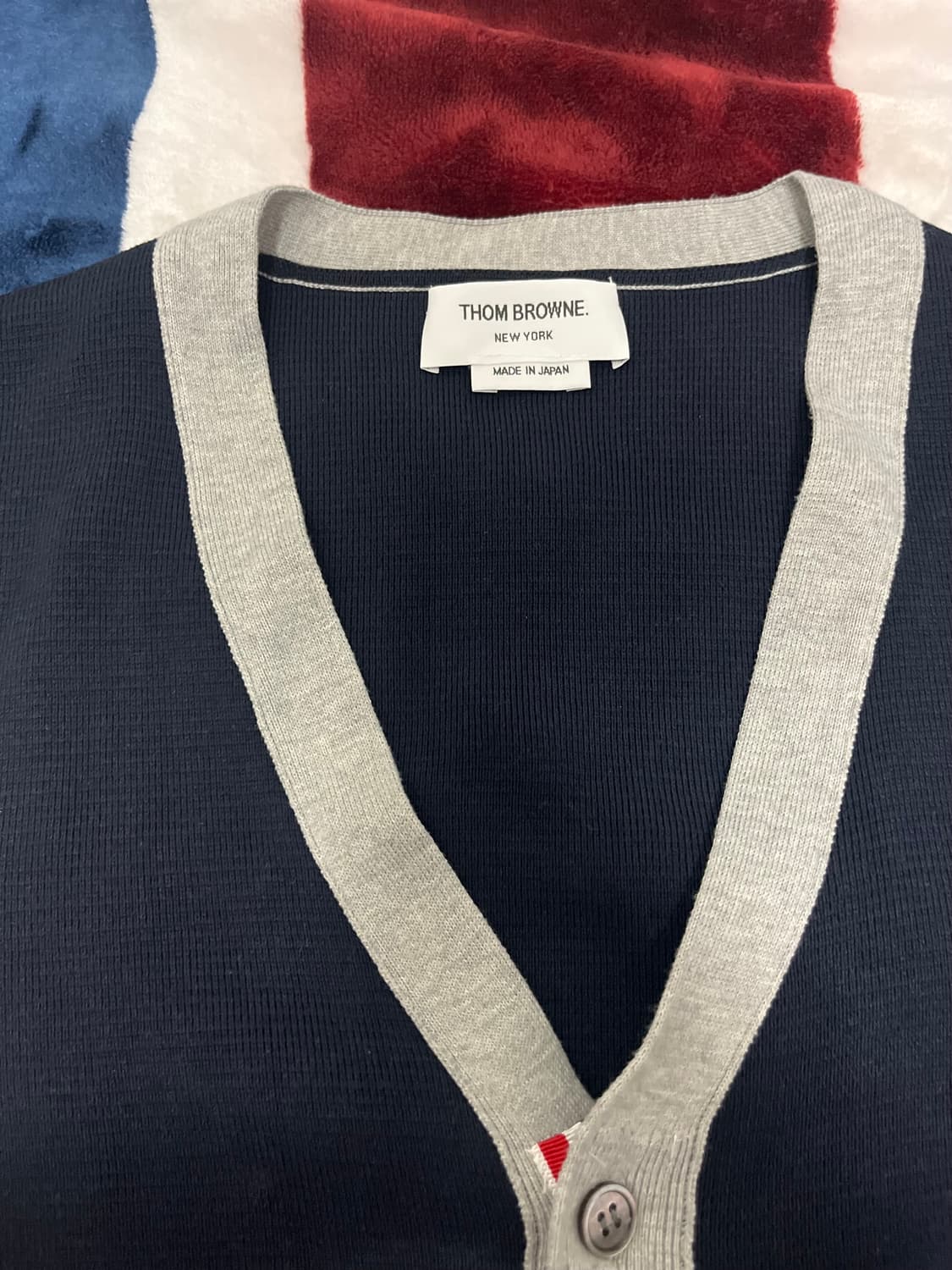 톰브라운 가디건 100 상품이미지2