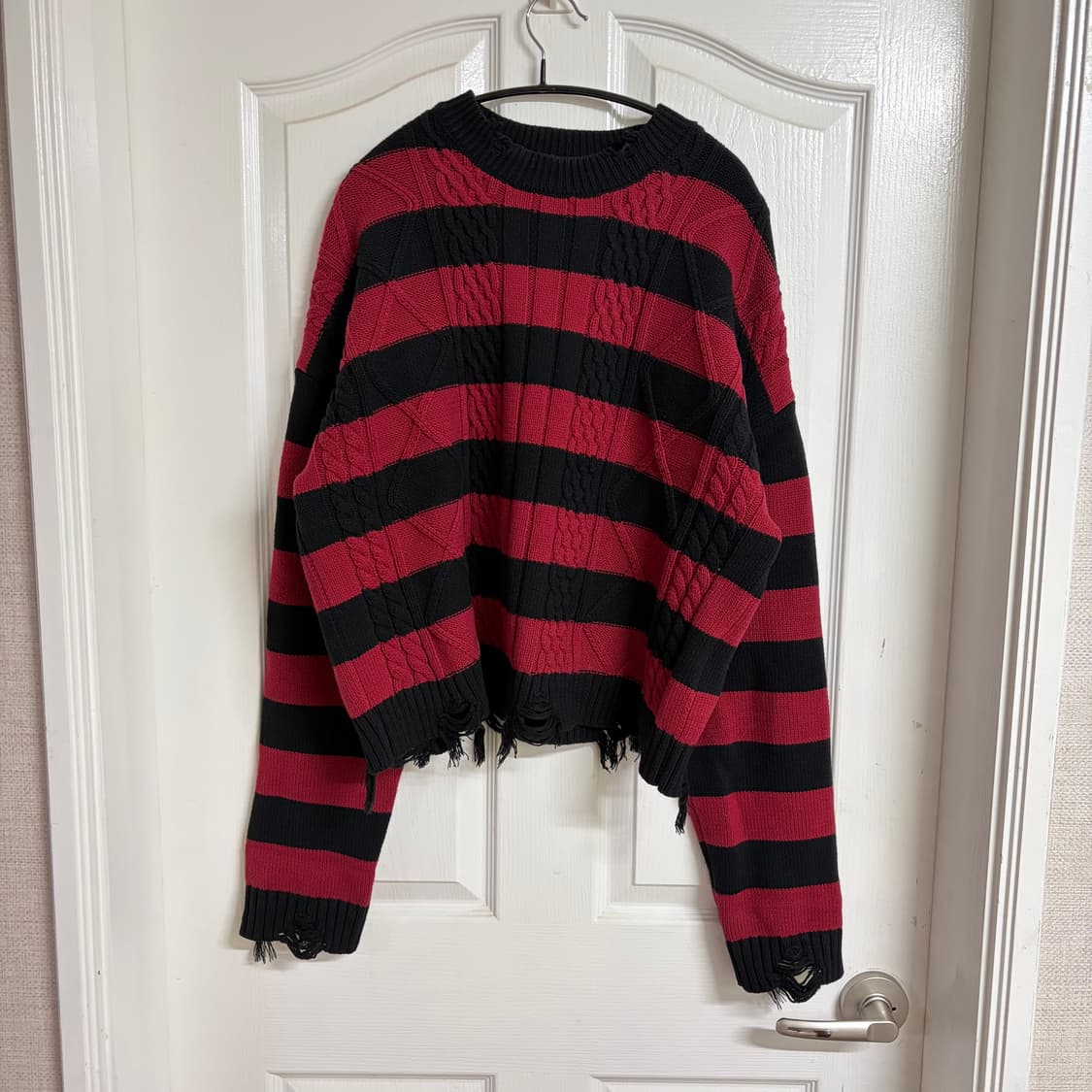 4Tra Grunge punk short knit 커트코베인 니트 상품이미지1