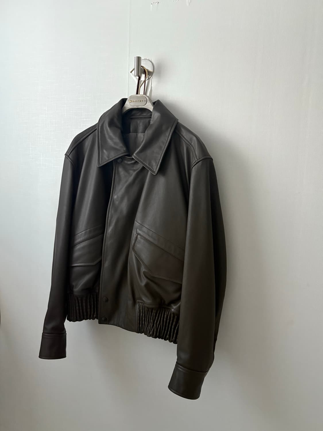 르메르 레더 자켓 / 블루종 상품이미지4