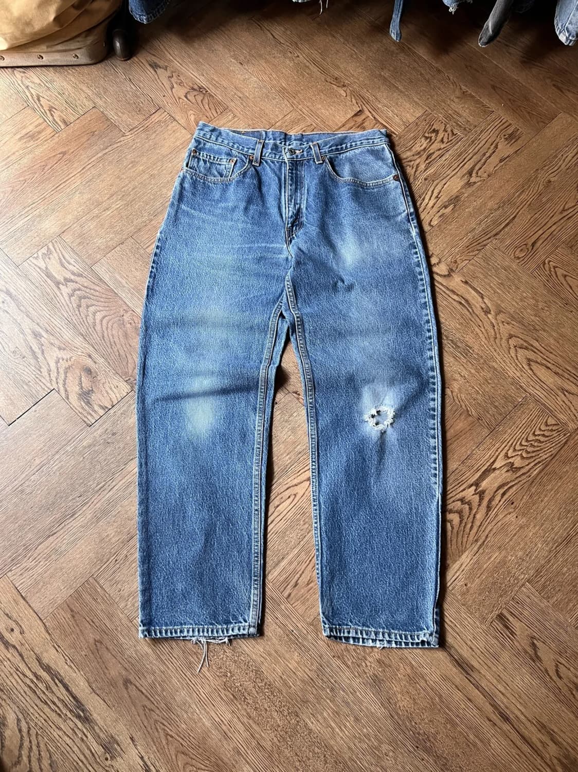 [33]00's 리바이스 USA Made 550 디스트로이드 데님 팬츠 상품이미지1