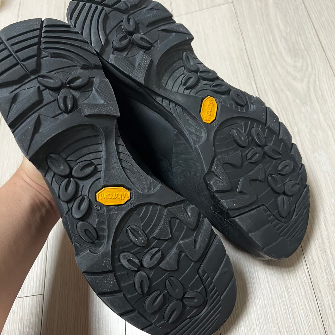 로아 하이킹 친지노 43사이즈 상품이미지5