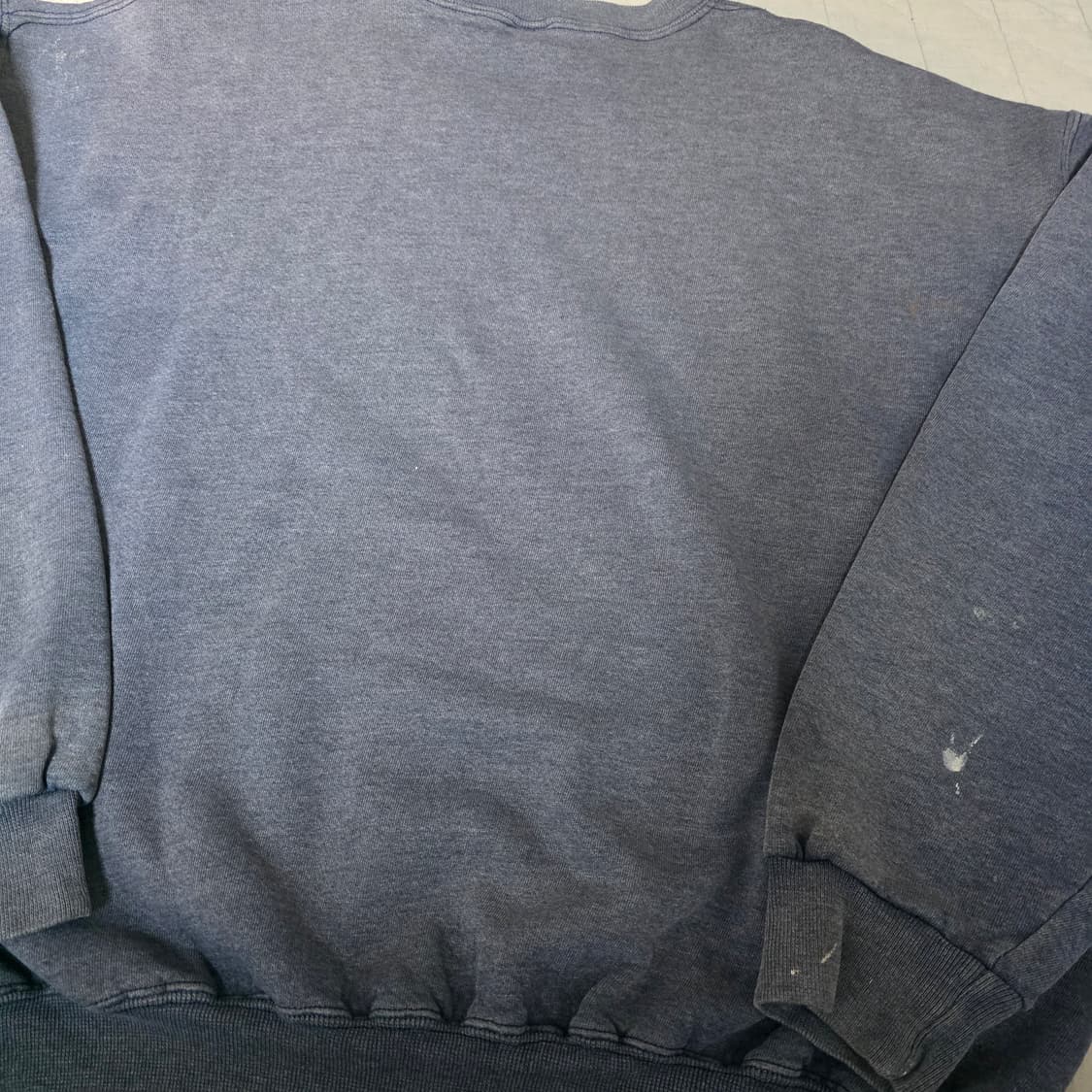 [XXL] 90s 빈티지 러셀 애슬레틱 트래쉬드 스웻 맨투맨 다크 그레이 상품이미지7