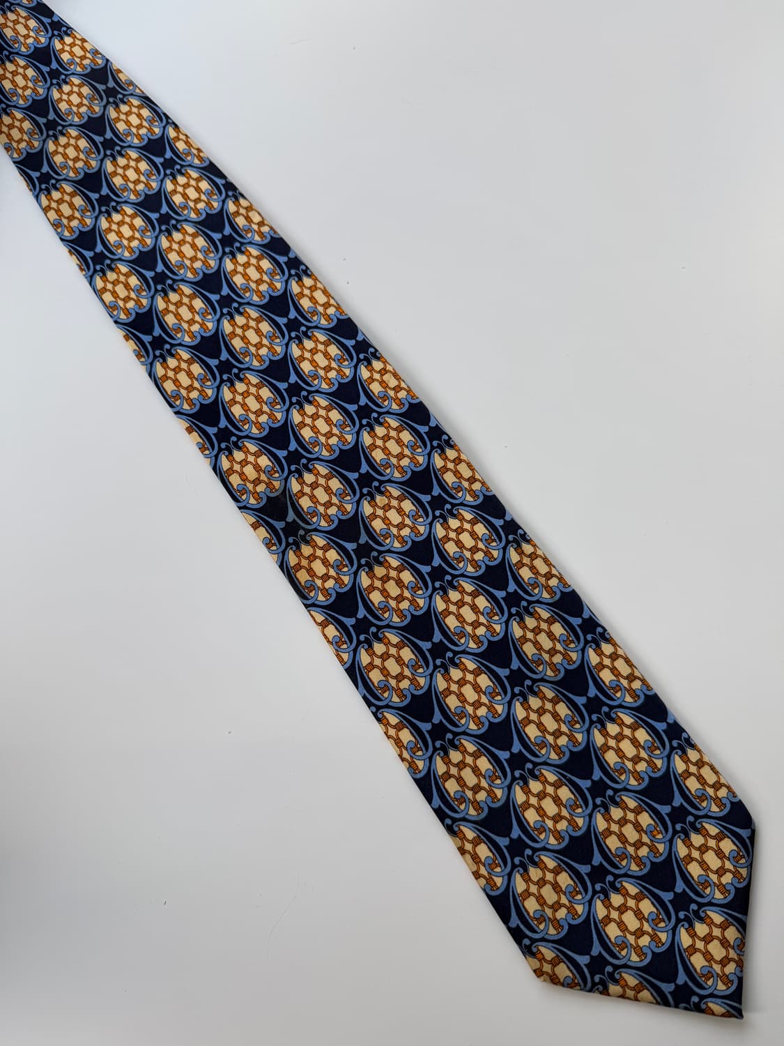 미치코런던(MICHIKO LONDON) 실크 넥타이 9.3cm 상품이미지2