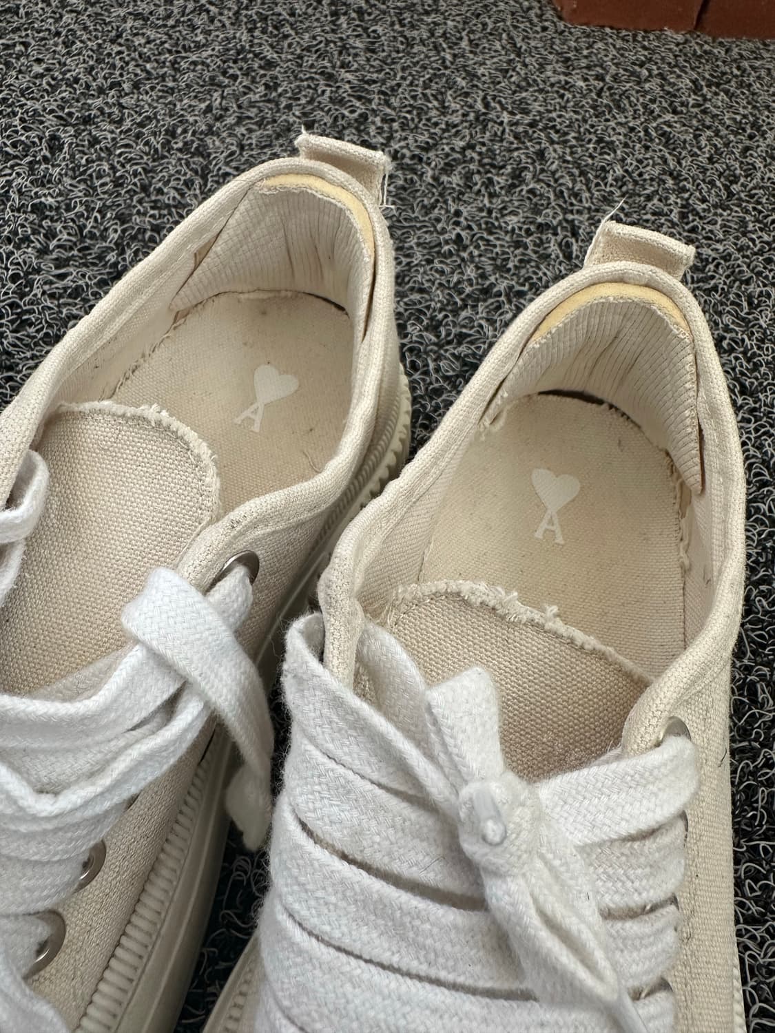 AMI 아미 스니커즈 베이지 41 (260mm) 상품이미지5