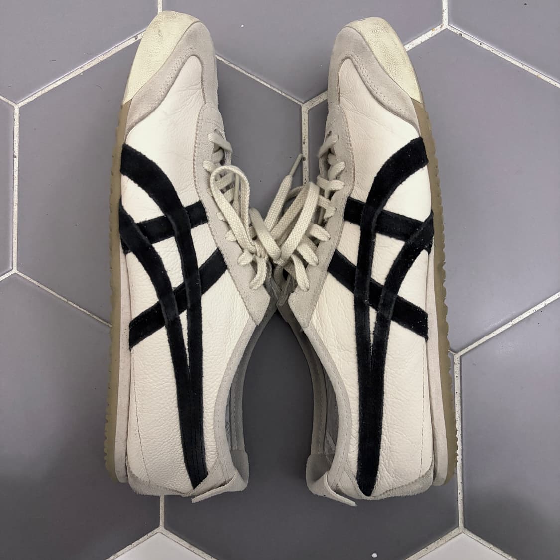 오니츠카 타이거 멕시코 66 빈티지 화이트 블랙 270 상품이미지3