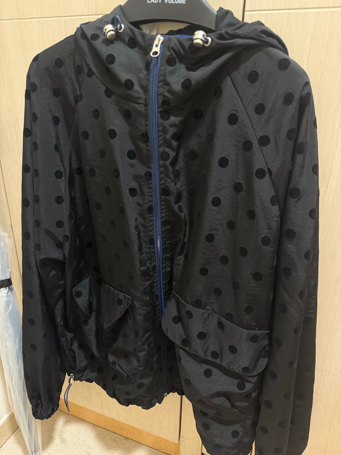 오헤시오 dot frill hooded windbreaker jumper 상품이미지4