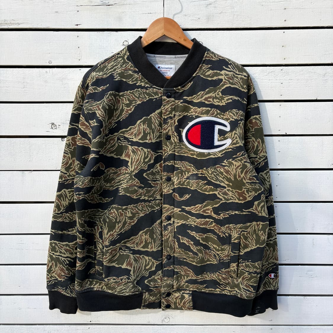 Supreme x Champion 슈프림 x 챔피온 카모 자켓 상품이미지1