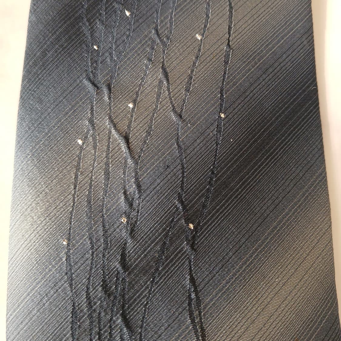 입생로랑 실크 블루 자카드 넥타이 9.5cm A등급 A19526
 상품이미지9