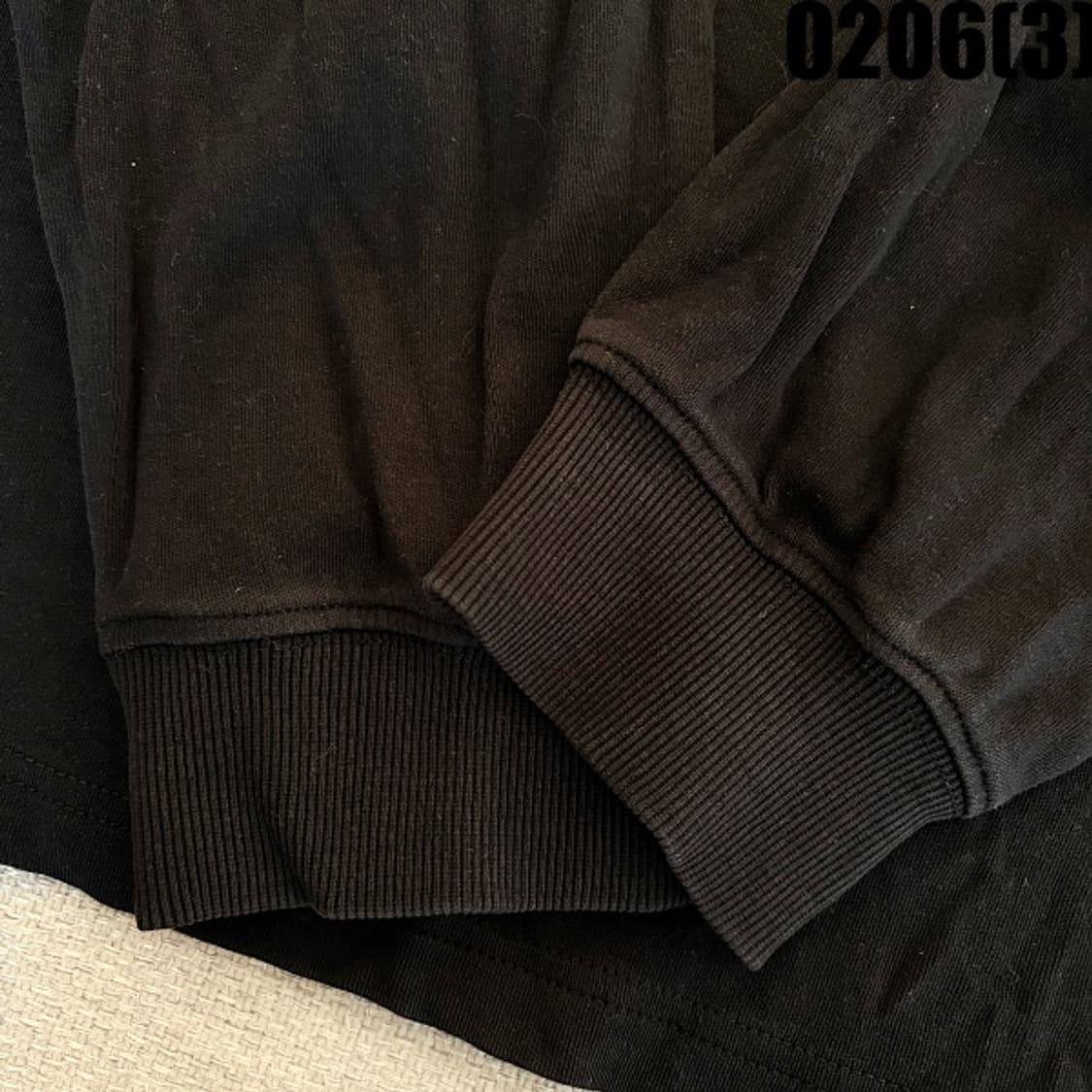 [XL] 스파오 모더니즘 블랙 긴팔 티셔츠 0206 상품이미지3