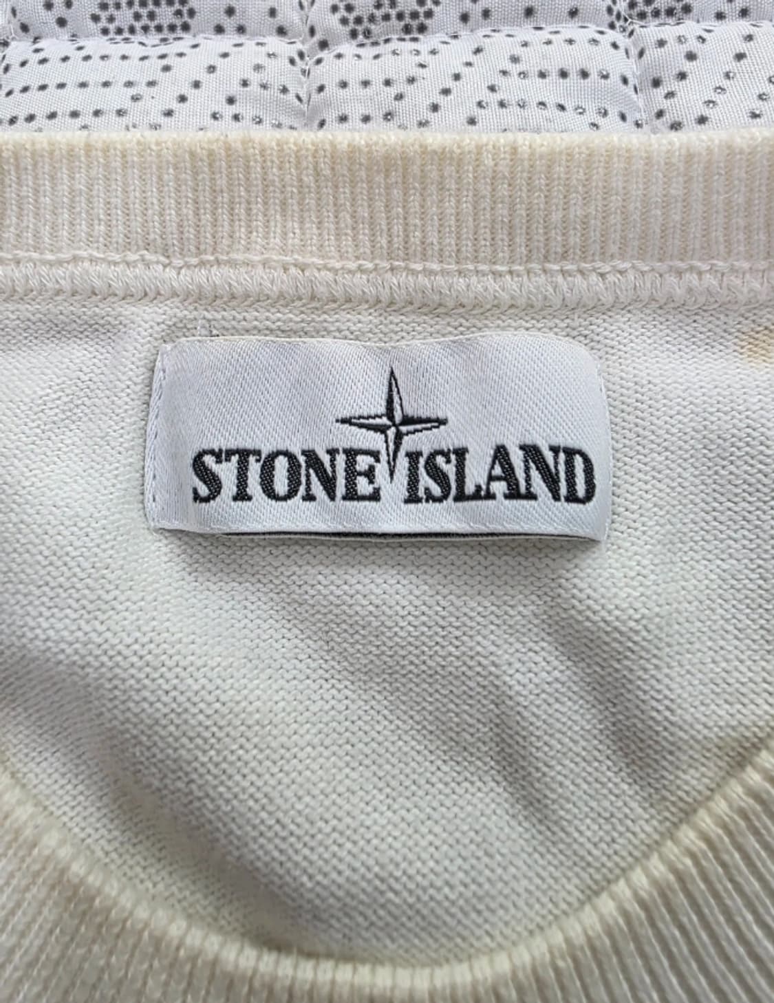 스톤아일랜드 와펜 패치 니트 105 상품이미지5