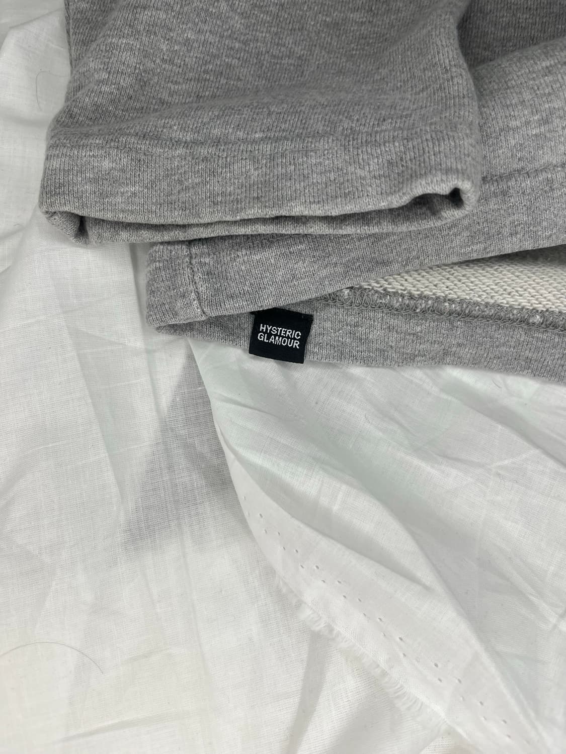 히스테릭글래머 그레이 사운드 바이브레이션 크롭 스웨트셔츠 상품이미지4