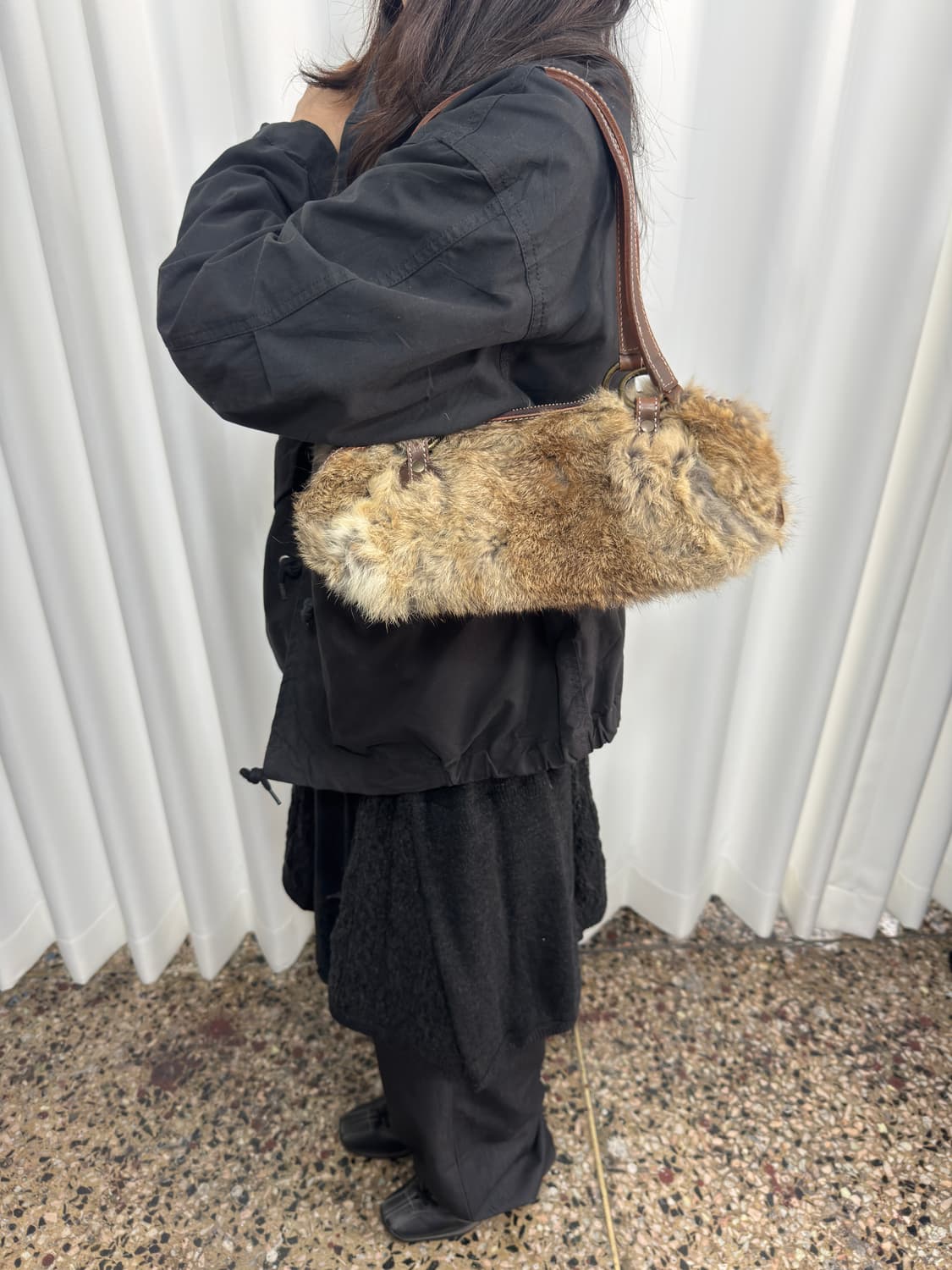 sazaby rabbit fur shoulderbag 상품이미지5