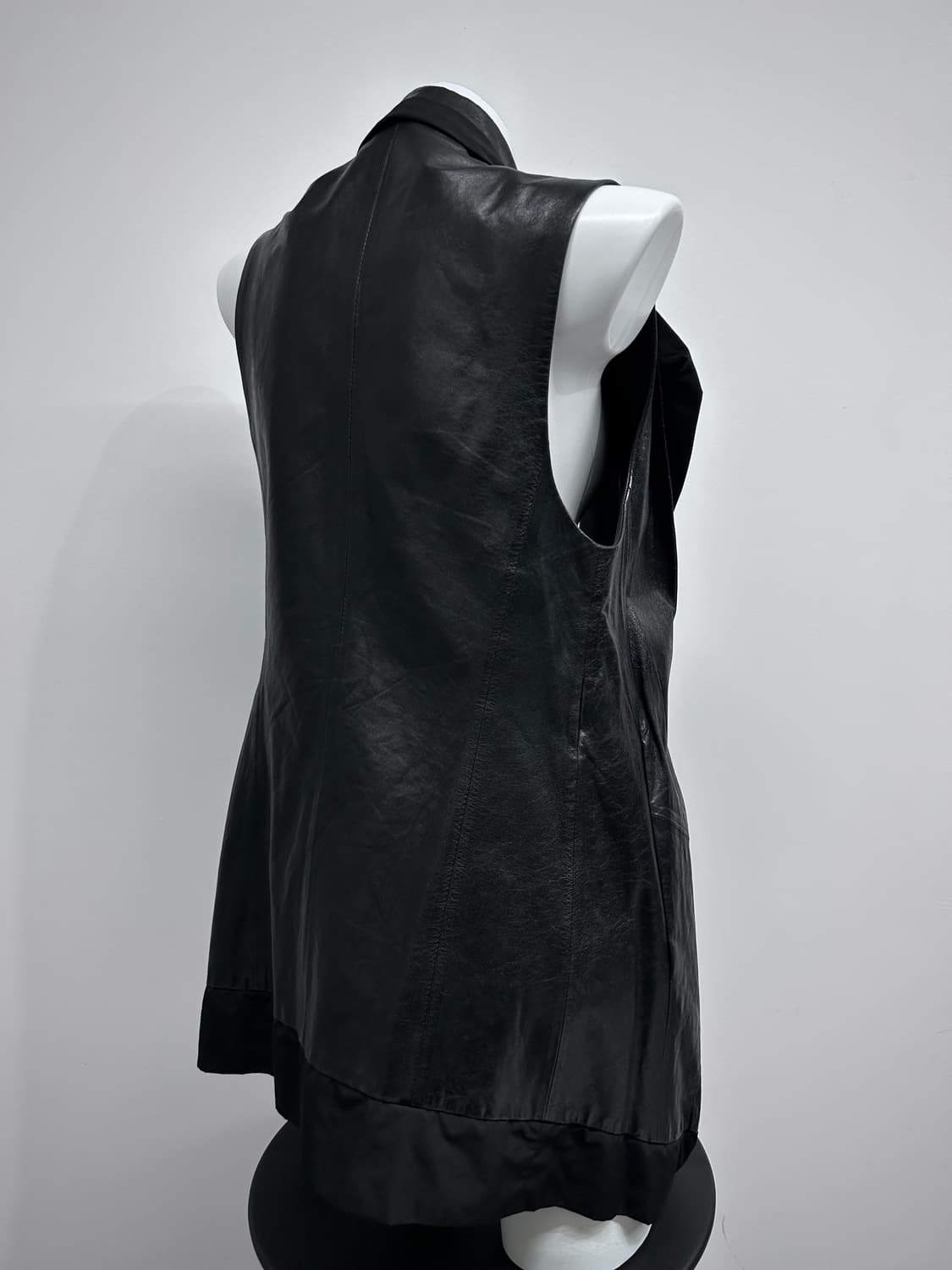 데무 드레이프 램스킨 베스트 상품이미지3