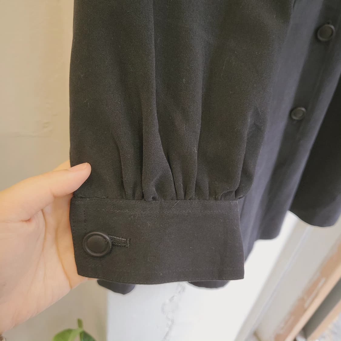 Preta porter 블랙 플레어 트렌치코트 상품이미지5