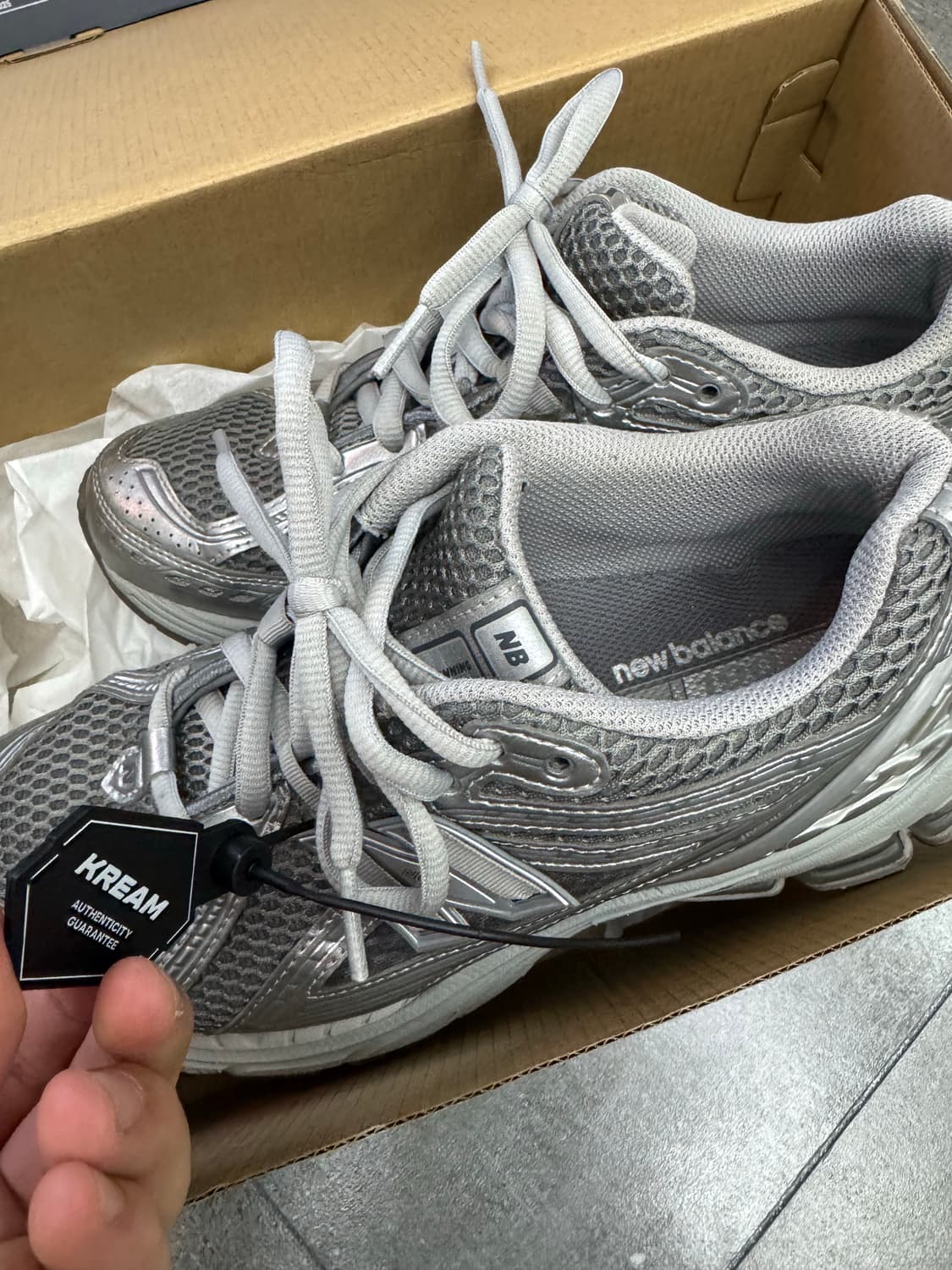 뉴발란스 1906r 하버그레이 260사이즈 상품이미지9