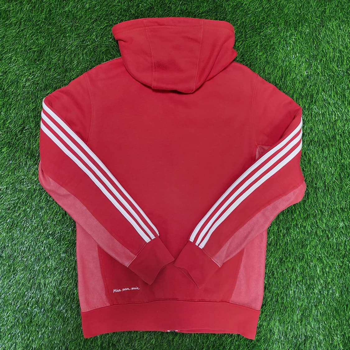 13-14시즌 바이에른 뮌헨 아디다스 후드집업 상품이미지2