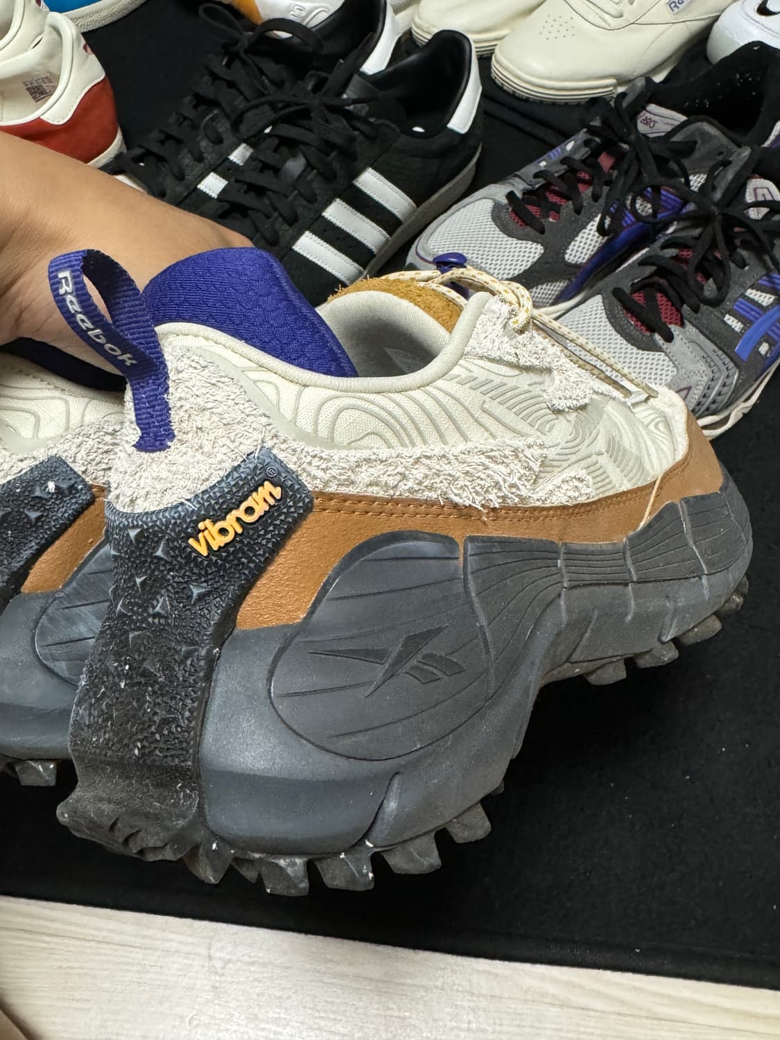 리복 지네티카 2.5 비브람솔 280 상품이미지3