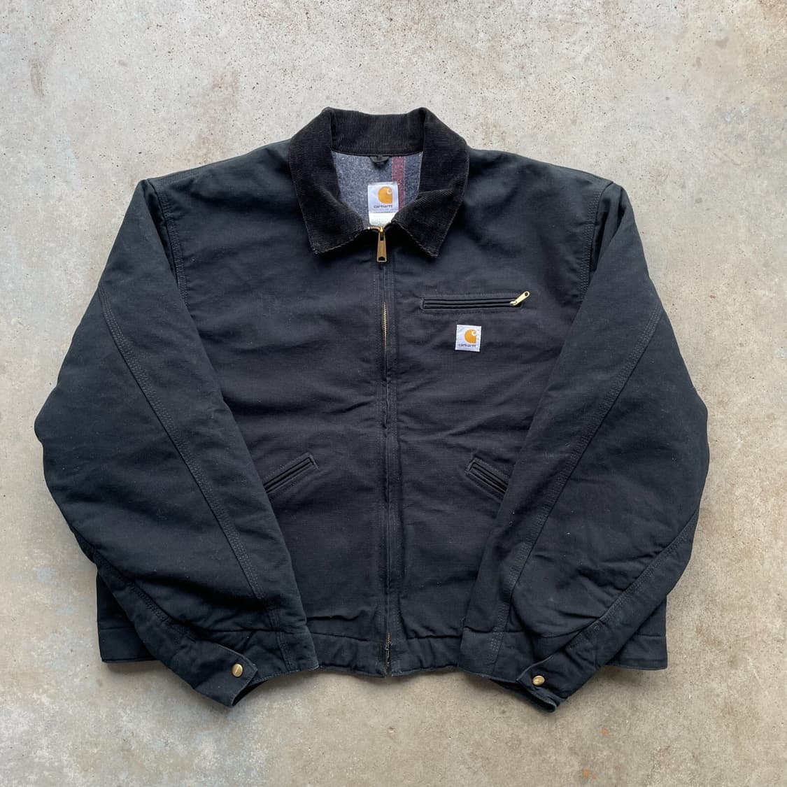 칼하트 J01 디트로이트 자켓 블랙 상품이미지1