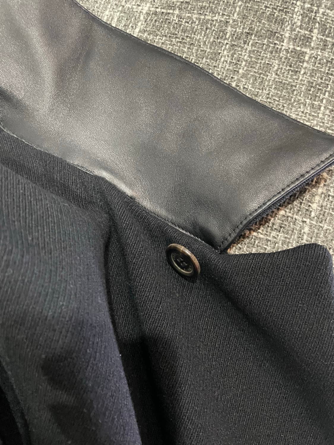 루이비통 블랙 롱 울 코트 50 정품 상품이미지4