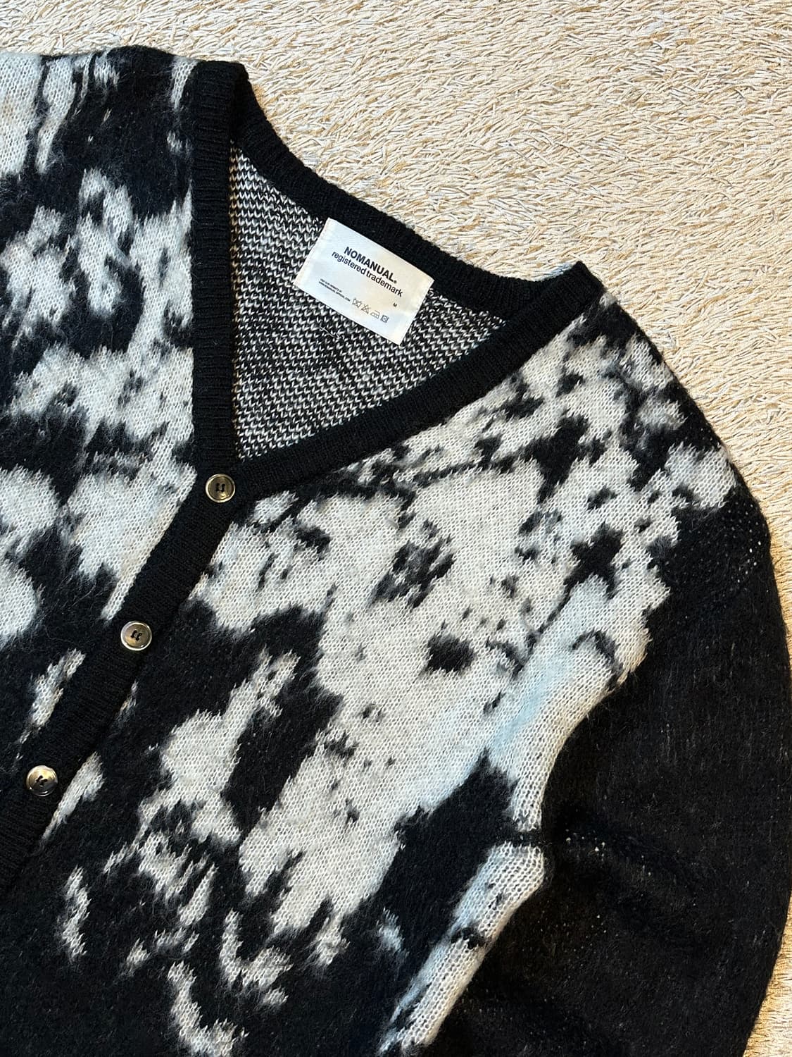 노매뉴얼 NOMANUAL PPS HAIRY 가디건 블랙 상품이미지2