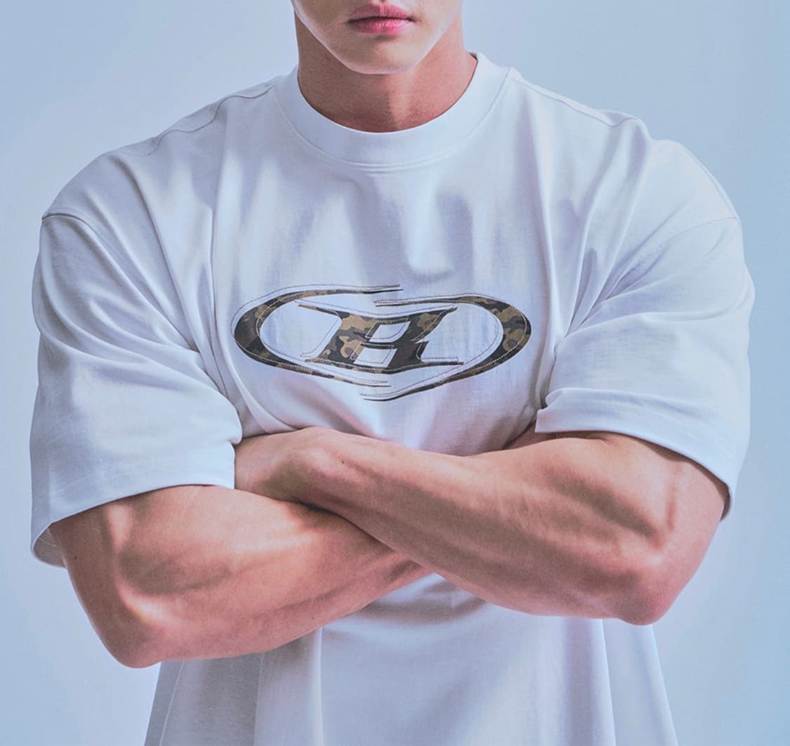 본투윈 카모 B 로고 반팔 티셔츠 화이트 3 상품이미지4