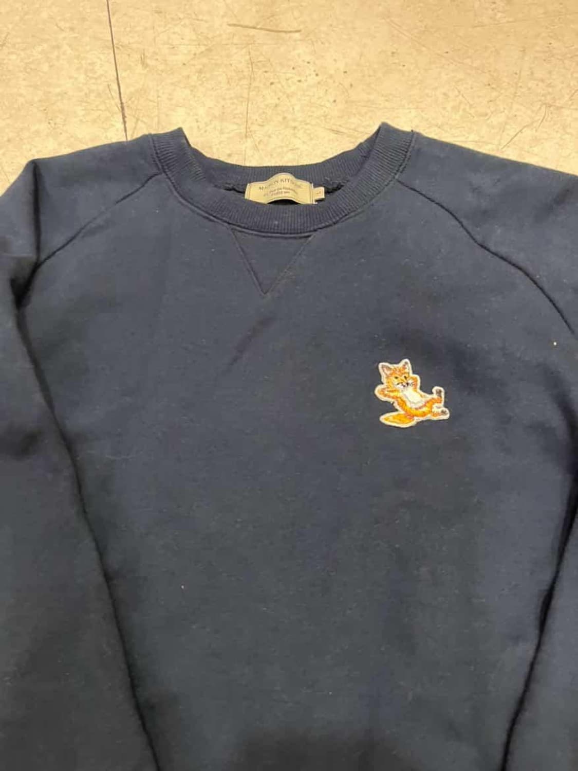 메종키츠네 네이비 맨투맨 L 상품이미지2