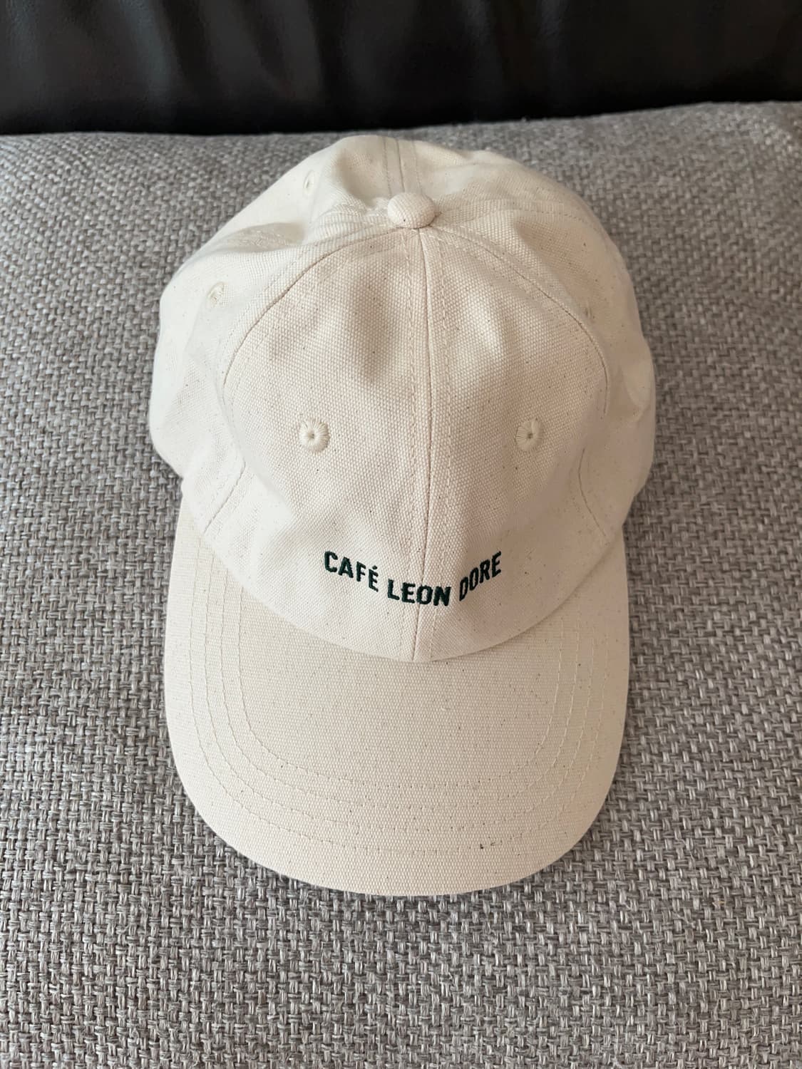 에임레온도르 카페 볼캡 상품이미지1