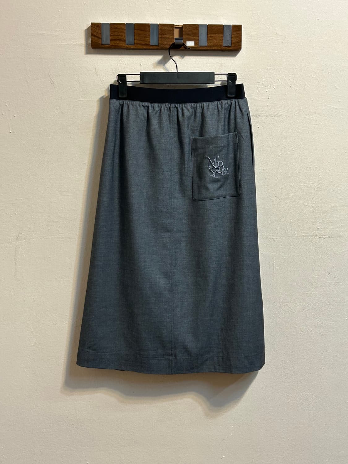(deadstock) 엠버시 하이웨스트 플리츠 미디 스커트 상품이미지5