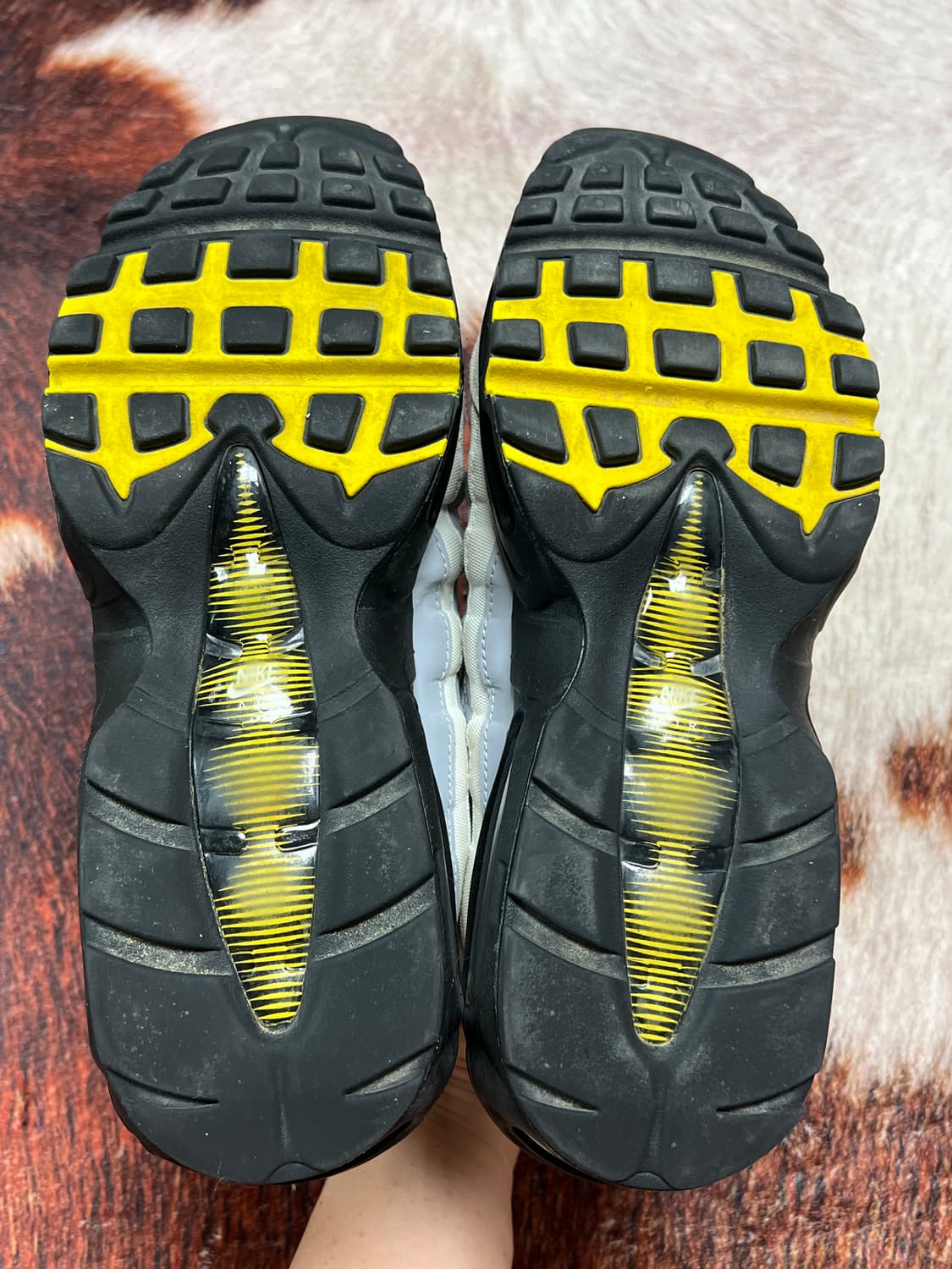 [290] 나이키 에어맥스 95 에센셜 화이트 투어 옐로우 상품이미지5