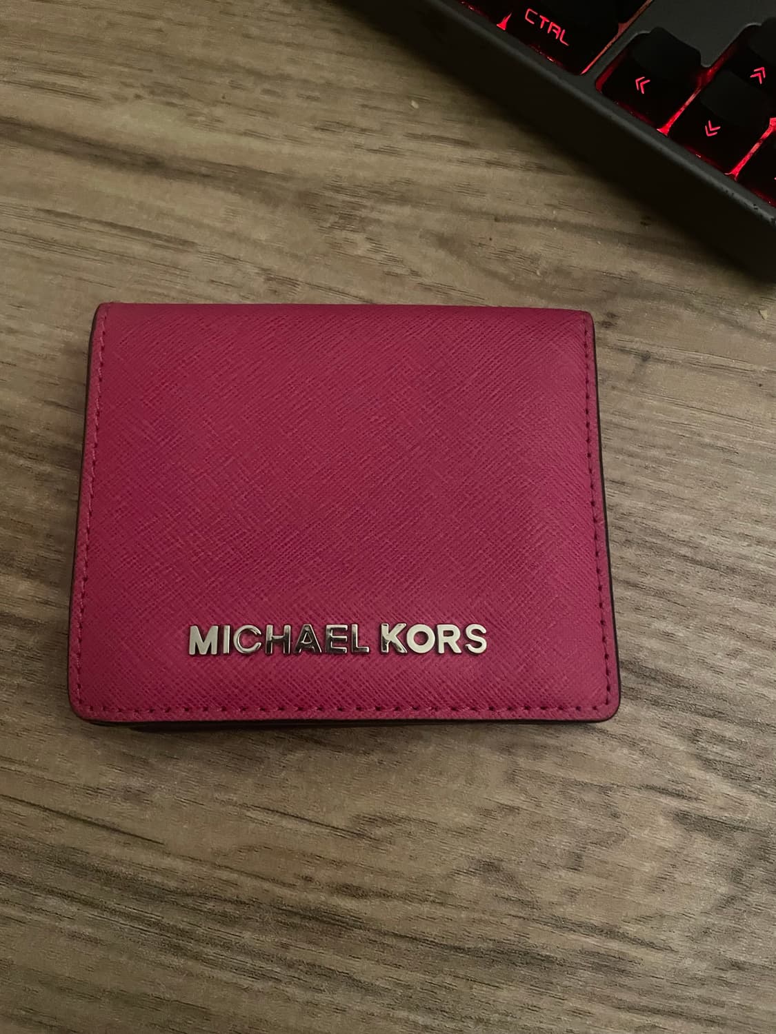 마이클코어스 지갑 상품이미지1