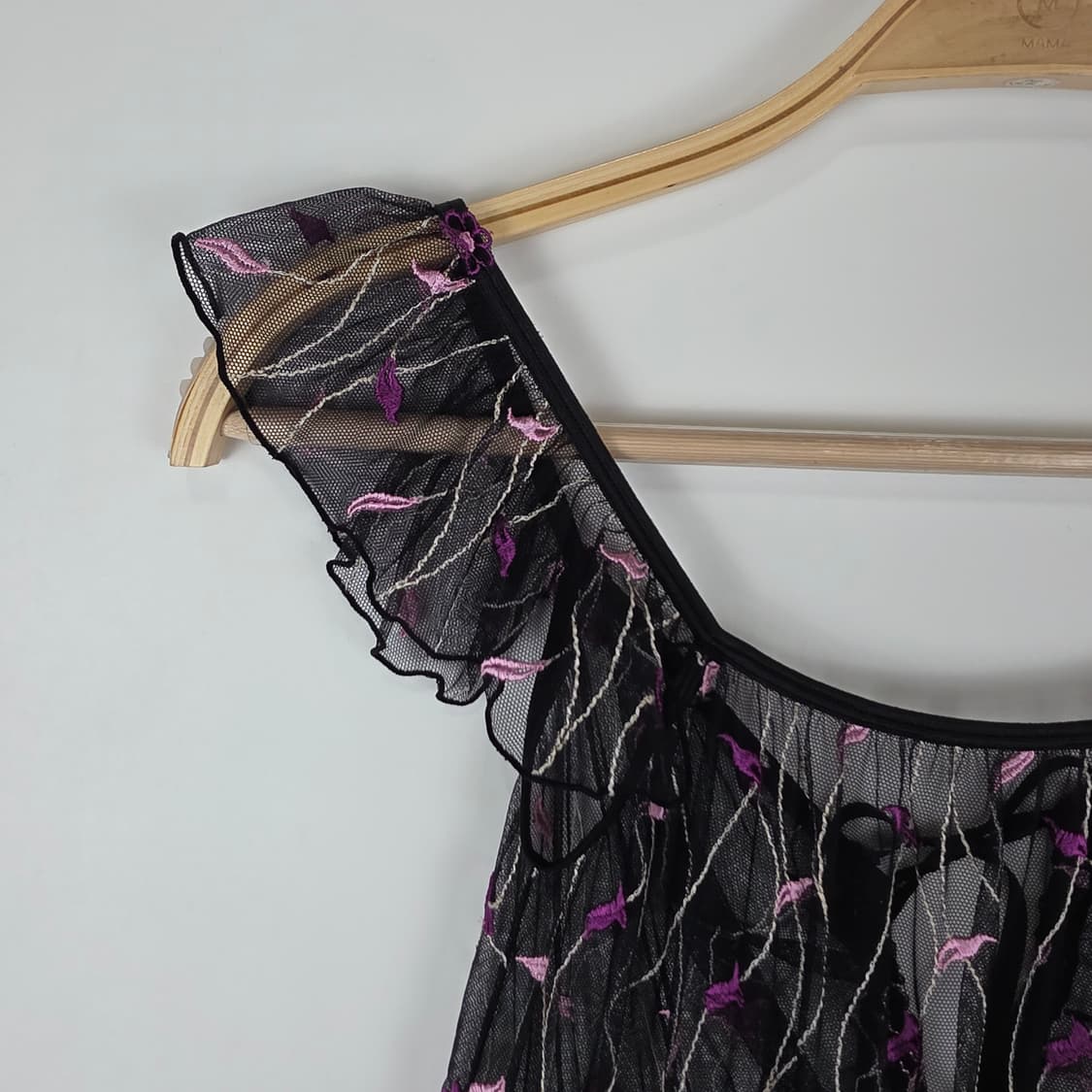 플라워 자수 시어 블라우스 상품이미지3