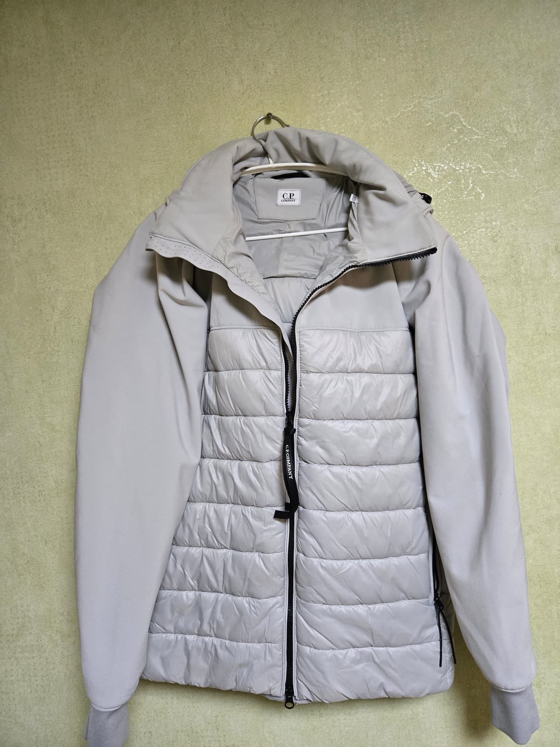 Cp컴퍼니 소프트쉘 고글 경량패딩 50 상품이미지2