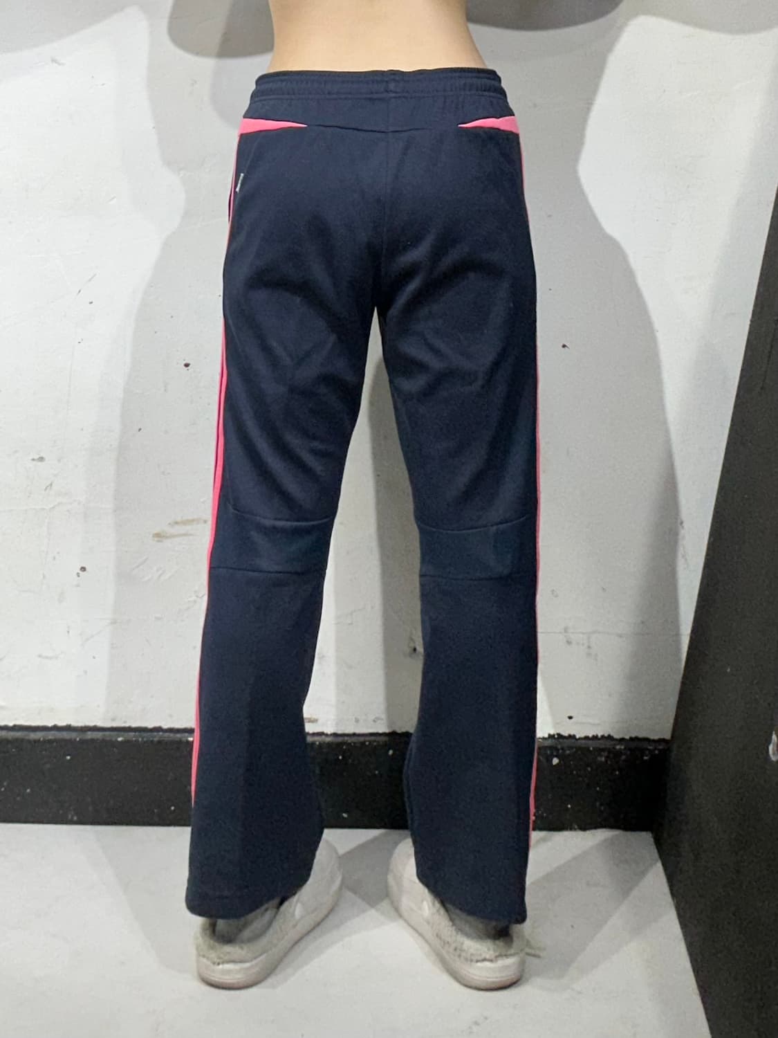 아디다스 네이비 핑크 삼선 와아드 트레이닝 추리닝 팬츠 M  상품이미지3