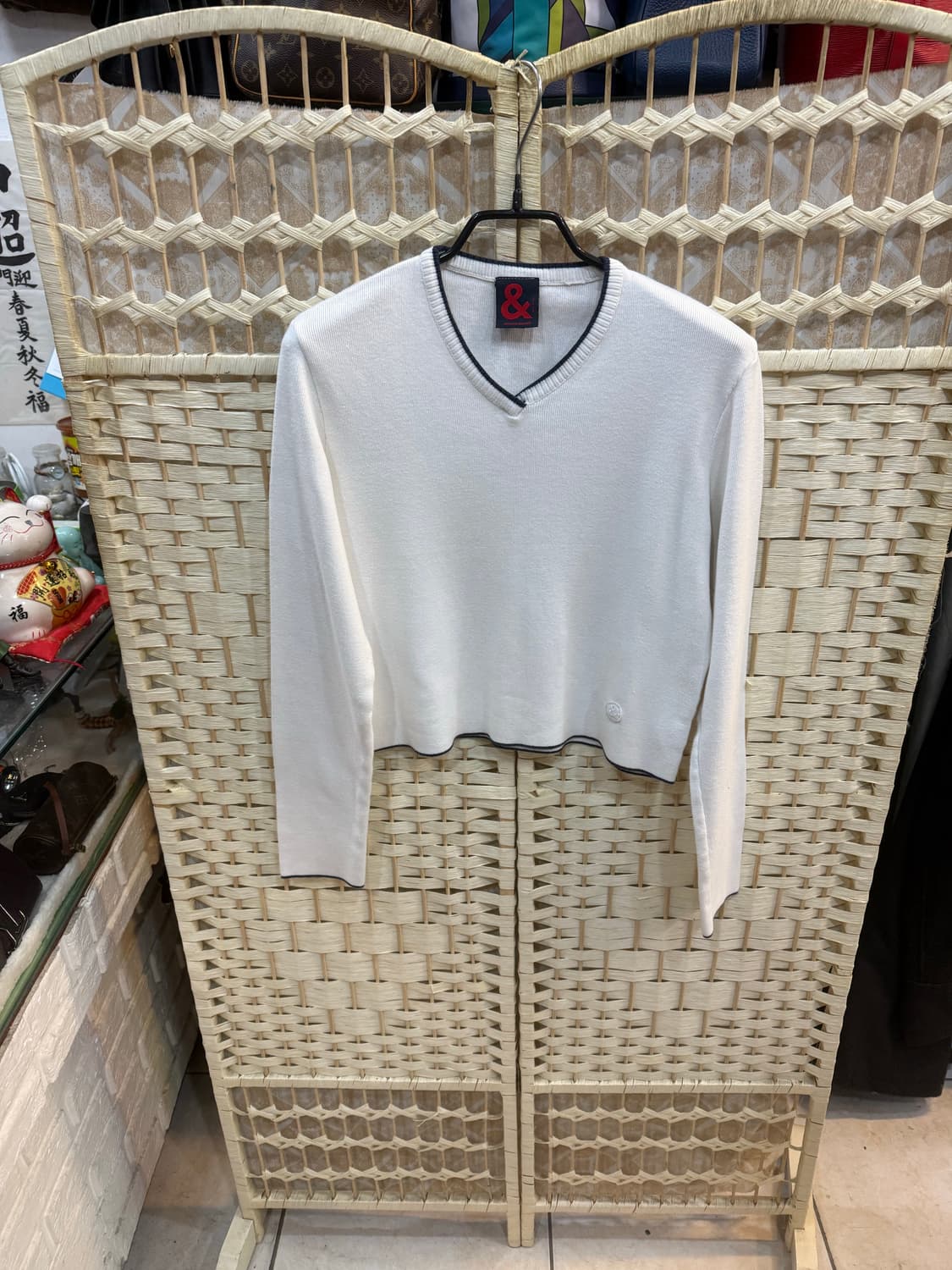 48/55-66 정품 돌체앤가바나 크롭 니트 팝니다 상품이미지1